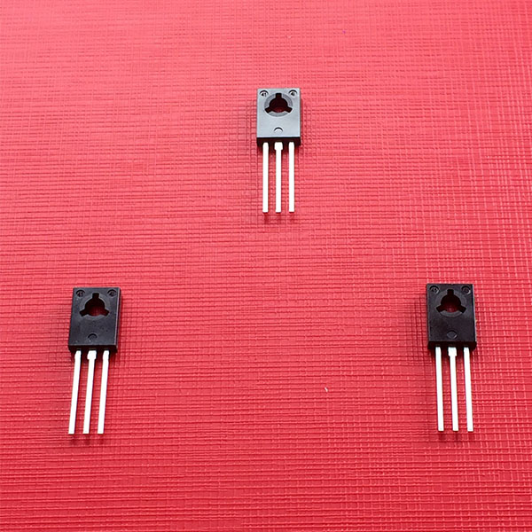 三極管與MOS管這么相似，能夠替換使用嗎？